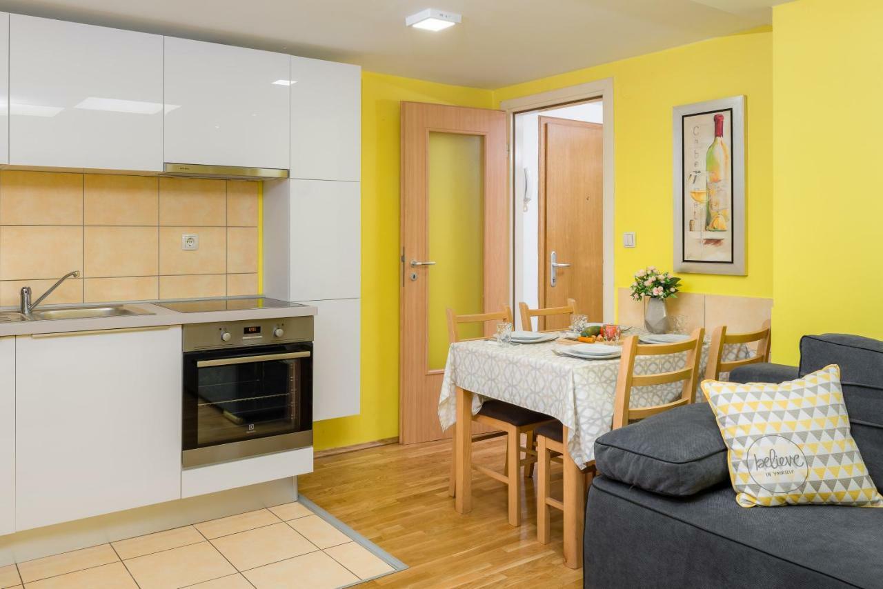 ספליט Apartment Medak City Center Nena מראה חיצוני תמונה