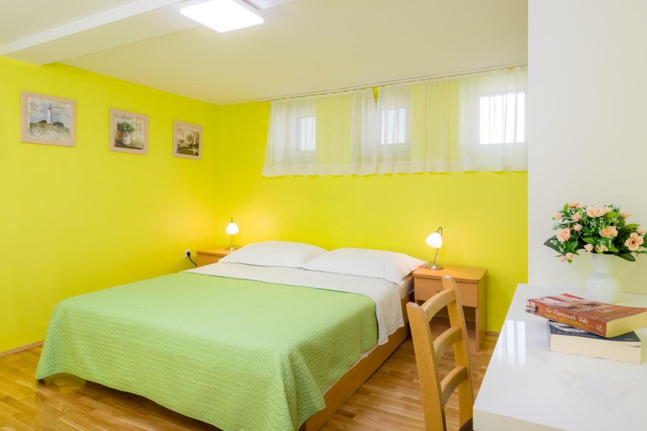 ספליט Apartment Medak City Center Nena מראה חיצוני תמונה